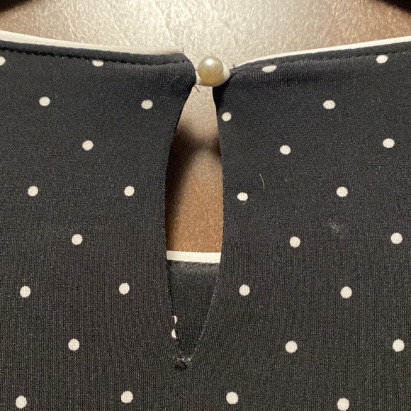 Karl Lagerfeld size large Ladies Top - Picture 4 of 5